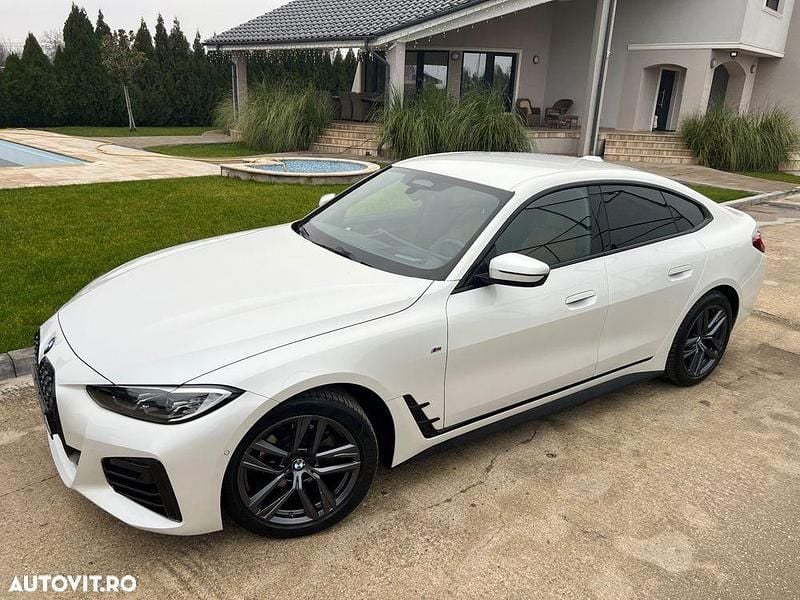 Second-hand BMW 420 Sport Line 190 CP (139 kW) 2023 Culoarealb Berlinǎ