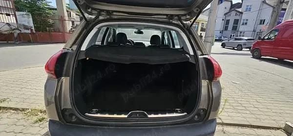 Second-hand Peugeot 2008 100 CP (73 kW) 2017 SUV