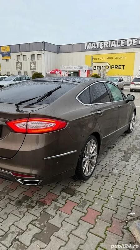Second-hand Ford Mondeo Vignale 180 CP (132 kW) 2019 Berlinǎ