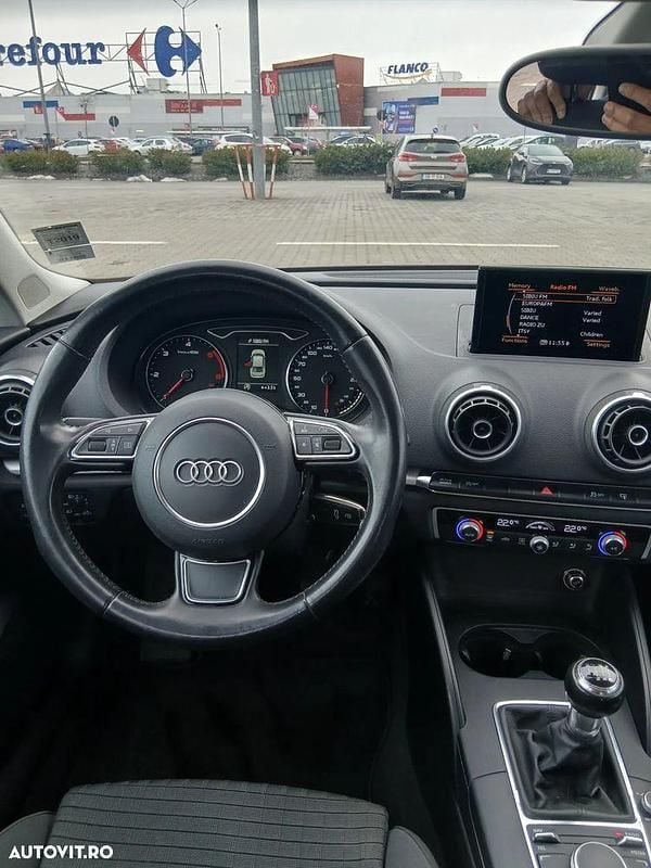 Second-hand Audi A3 150 CP (110 kW) 2015 Culoarenegru Berlinǎ