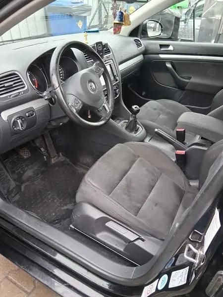 Second-hand VW Golf VII 140 CP (102 kW) 2012 Negru Break