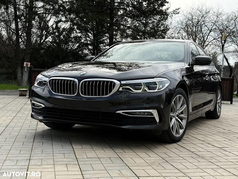Culoaremaro Utilizat 2019 BMW 530e iPerformance Berlinǎ | 22.000 EUR (Super Preț) - Imagine 1/4