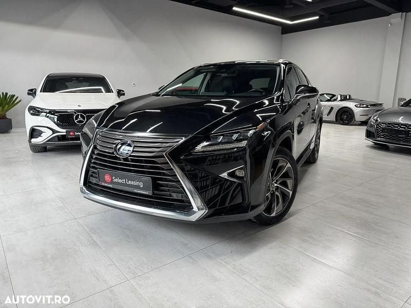 Second-hand Lexus RX450h Luxury Line 313 CP (230 kW) 2018 Culoarenegru SUV