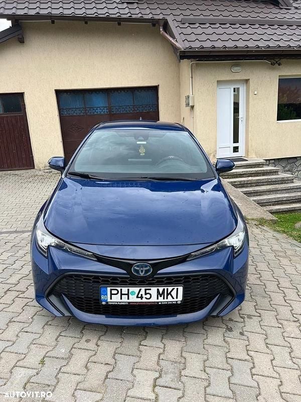 Albastru Utilizat 2020 Toyota Corolla Active Hatchback | 17.700 EUR (Preț OK) - Imagine 1/4