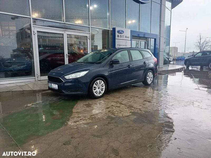 Albastru Utilizat 2016 Ford Focus Break | 8.000 EUR (Preț OK) - Imagine 1/4