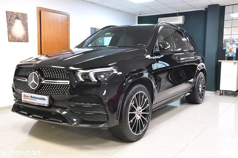 Culoarenegru Utilizat 2021 Mercedes GLE400 SUV | 59.990 EUR (Preț bun) - Imagine 1/4