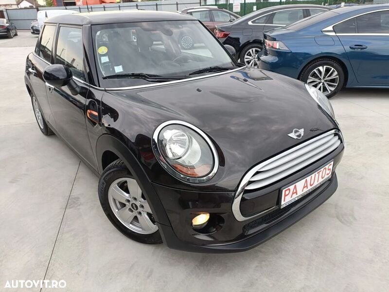 Maro Utilizat 2015 Mini Cooper D Hatchback | 7.200 EUR - Imagine 1/4