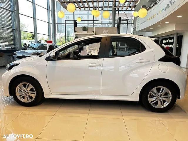 Culoarealb Nouă 2025 Toyota Yaris Hybrid | 19.602 EUR - Imagine 1/4