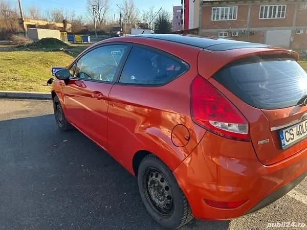 Second-hand Ford Fiesta 95 CP (69 kW) 2012 Hatchback