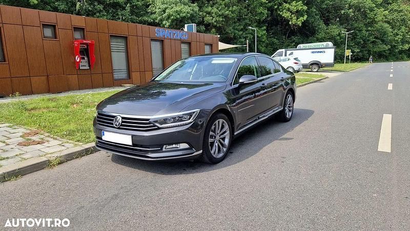 Culoarealte culori Utilizat 2018 VW Passat Berlinǎ | 18.400 EUR (Scump) - Imagine 1/4