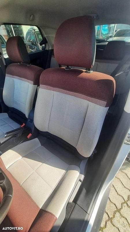 Second-hand Citroën C4 Cactus PureTech 110 CP (80 kW) 2018 Alb Hatchback