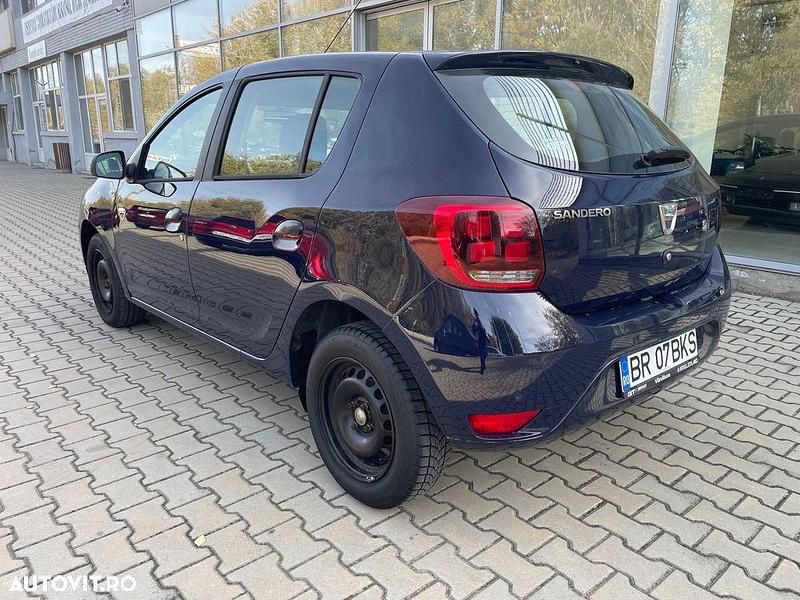 Second-hand Dacia Sandero Comfort 73 CP (53 kW) 2018 Culoarealbastru
