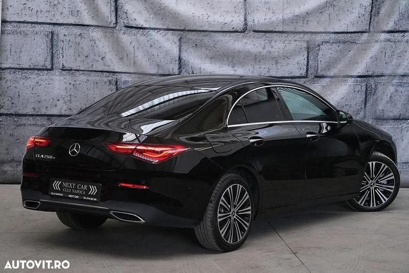 Second-hand Mercedes CLA250e 218 CP (160 kW) 2022 Culoarenegru Berlinǎ