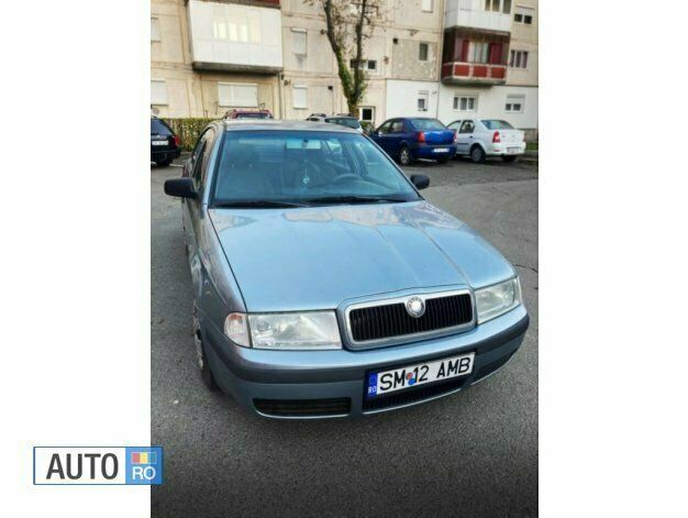 Albastru Utilizat 2003 Skoda Octavia Berlinǎ | 1.300 EUR - Imagine 1/4