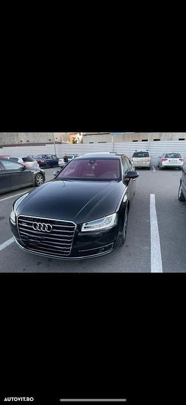 Negru Utilizat 2018 Audi A8L Berlinǎ | 25.000 EUR - Imagine 1/4
