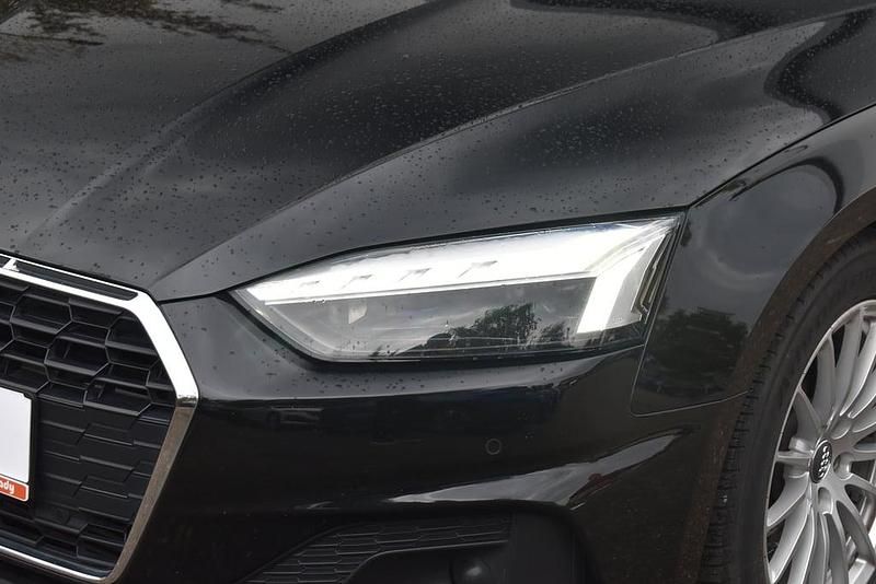 Second-hand Audi A5 Sportback 190 CP (139 kW) 2020 Negru  normal Hatchback