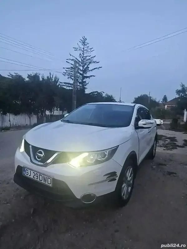 Second-hand 2016 Nissan Qashqai SUV | 10.000 EUR (Preț OK) - Imagine 1/4