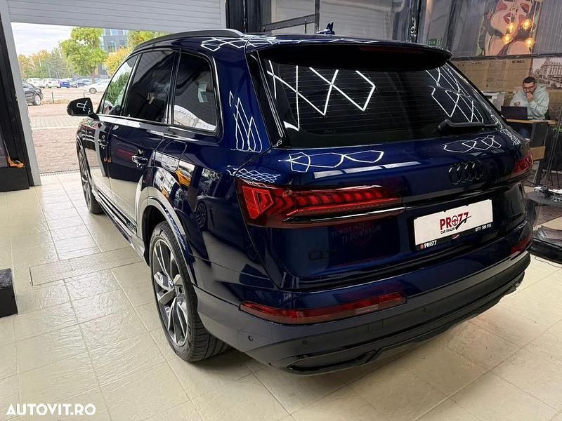 Second-hand Audi Q7 S-Line 380 CP (279 kW) 2021 Culoarealbastru SUV