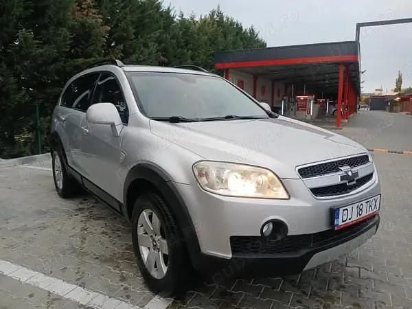 Utilizat 2008 Chevrolet Captiva SUV | 3.600 EUR (Preț OK) - Imagine 1/4
