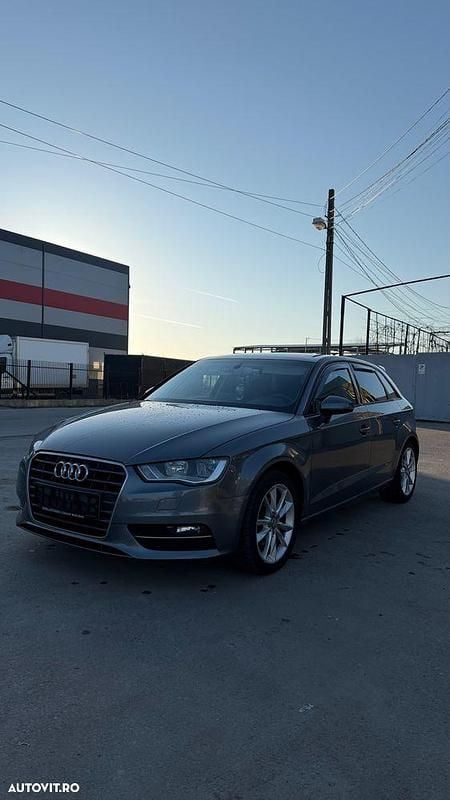 Second-hand Audi A3 Ambiente 150 CP (110 kW) 2013 Culoaregri Berlinǎ