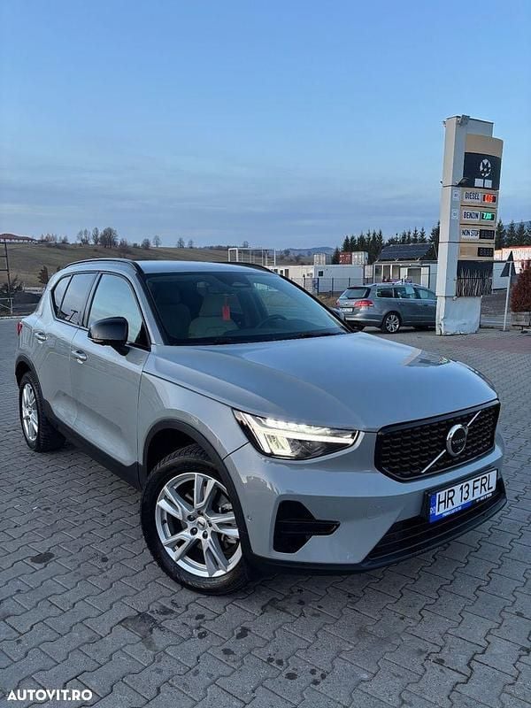Second-hand Volvo XC40 Core 163 CP (119 kW) 2025 Culoaregri SUV