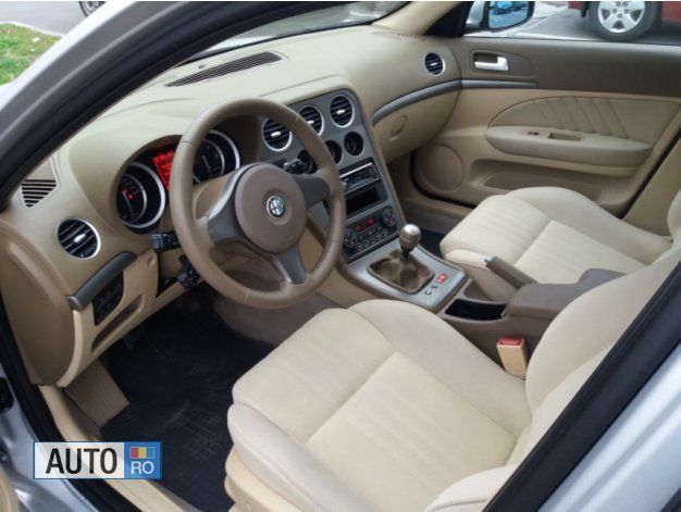 Second-hand Alfa Romeo 159 170 CP (125 kW) 2009 Gri metalizat Break