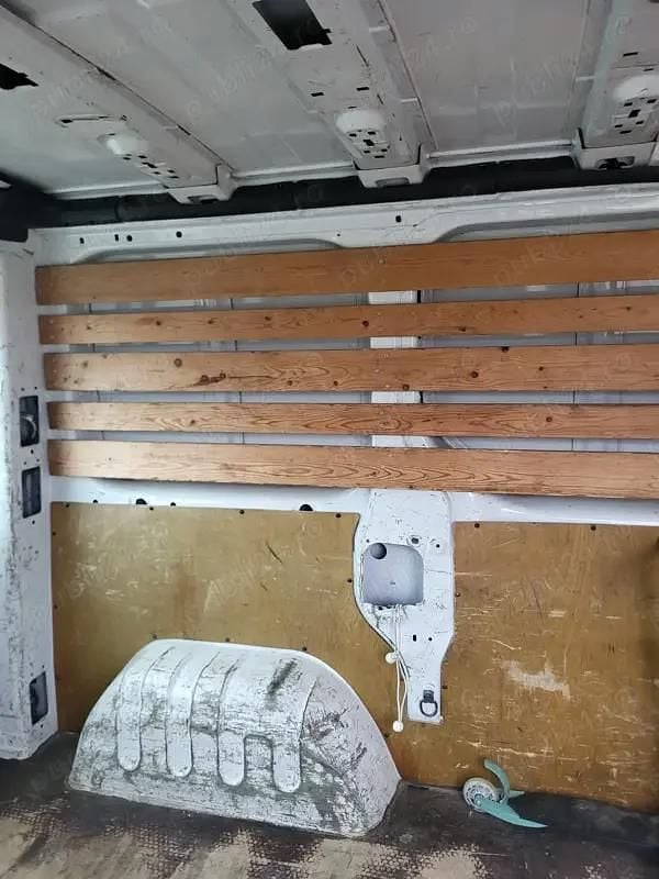 Second-hand Renault Trafic 150 CP (110 kW) 2009 Alb Monovolum