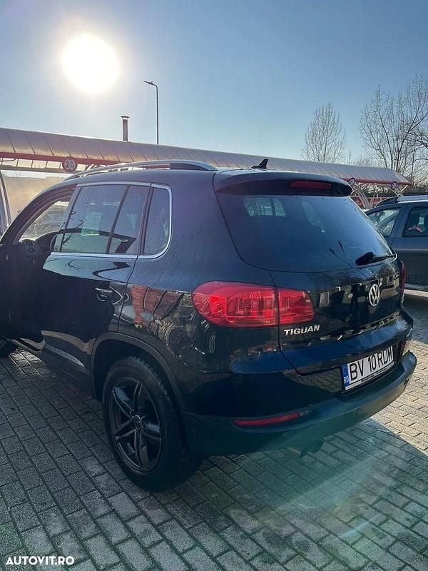 Second-hand VW Tiguan 160 CP (117 kW) 2013 Culoarenegru SUV