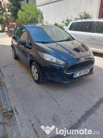 Negru Utilizat 2016 Ford Fiesta Hatchback | 6.500 EUR - Imagine 1/4
