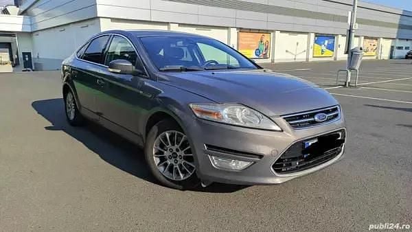 Utilizat 2011 Ford Mondeo Ghia Hatchback | 2.499 EUR (Preț bun) - Imagine 1/4