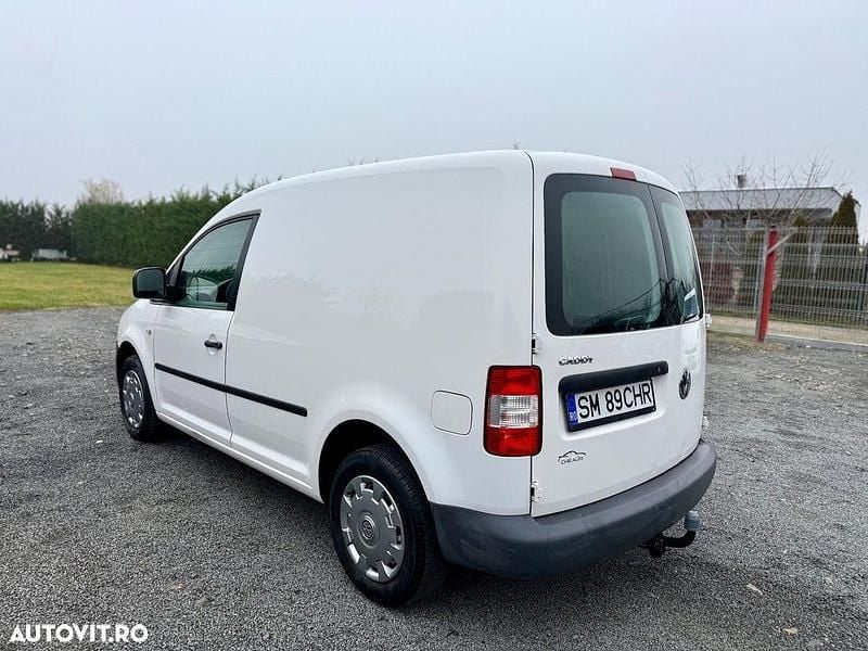 Second-hand VW Caddy Maxi 105 CP (77 kW) 2008 Culoarealb Monovolum