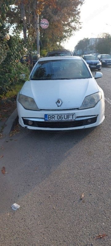 Utilizat 2010 Renault Laguna III Berlinǎ | 2.000 EUR (Super Preț) - Imagine 1/4
