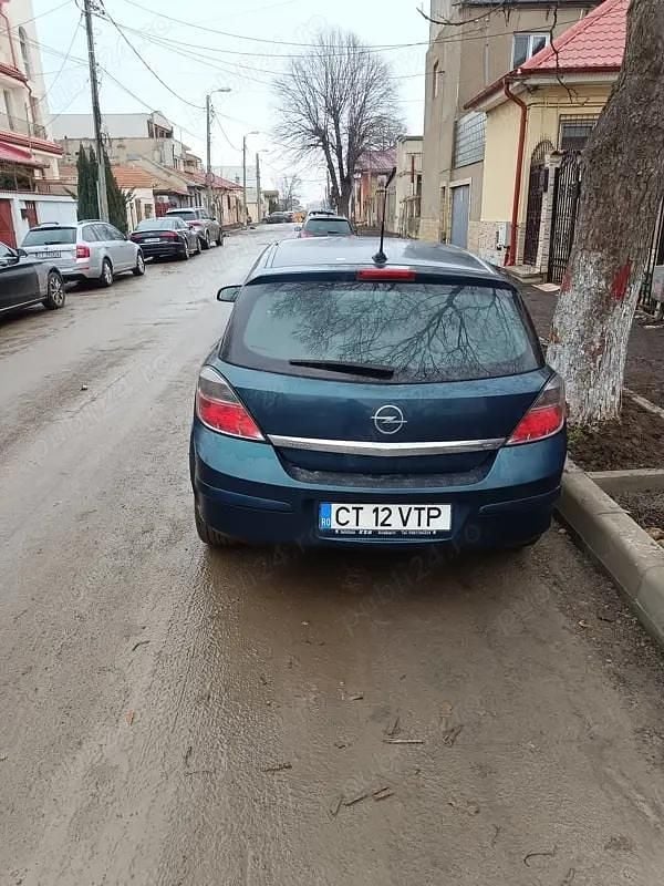 Second-hand Opel Astra 116 CP (85 kW) 2008 Hatchback