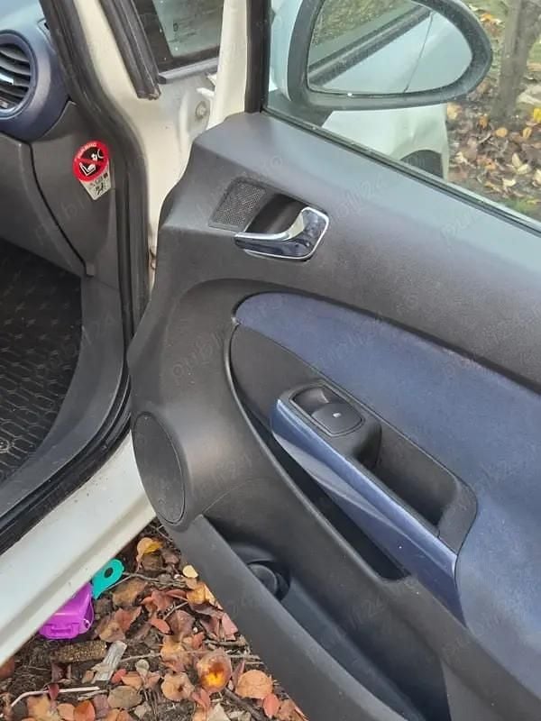 Second-hand Opel Corsa 111 CP (81 kW) 2007 Hatchback