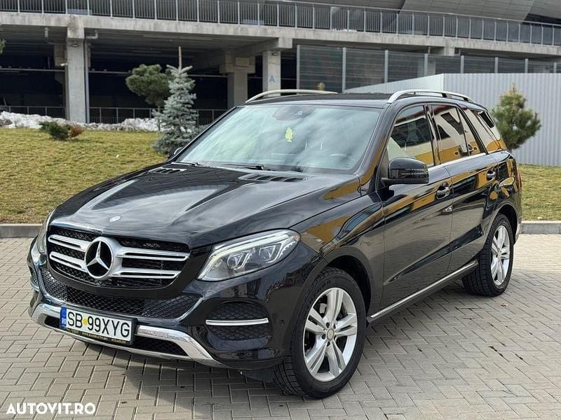 Second-hand Mercedes GLE250 Exclusive 204 CP (150 kW) 2017 Culoarenegru SUV