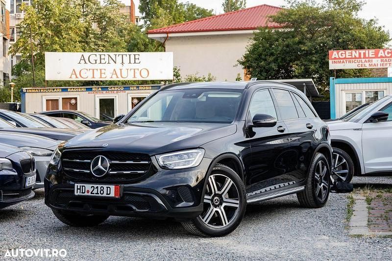 Negru Utilizat 2020 Mercedes GLC220 AMG line SUV | 26.449 EUR (Super Preț) - Imagine 1/4