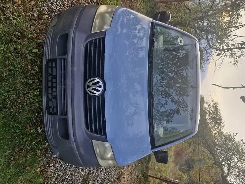 Utilizat 2004 VW T5 Van | 1.600 EUR - Imagine 1/4