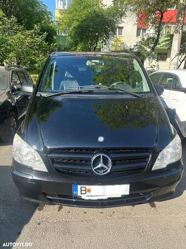 Negru Utilizat 2013 Mercedes Vito Monovolum | 11.500 EUR (Preț OK) - Imagine 1/4