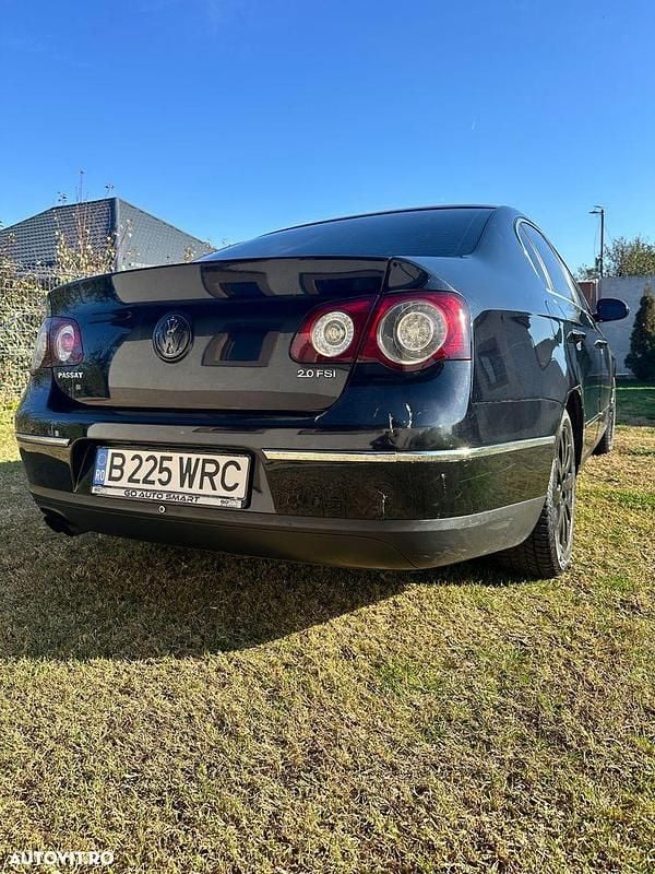 Second-hand VW Passat 150 CP (110 kW) 2006 Culoarenegru Berlinǎ