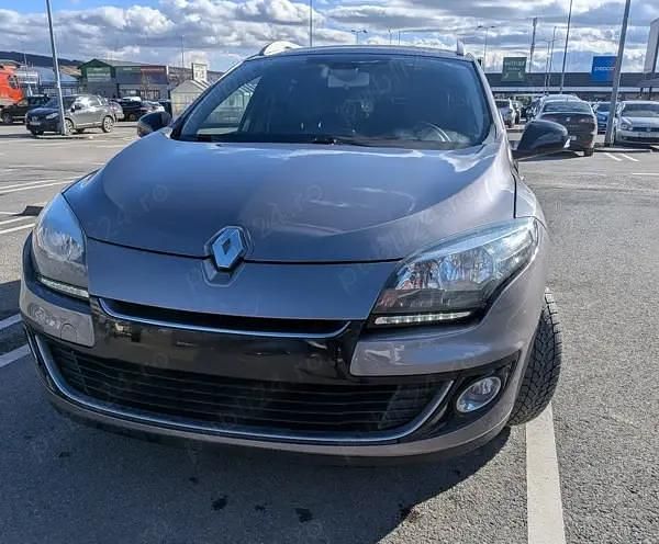 Second-hand Renault Mégane III Bose Edition 110 CP (80 kW) 2013 Gri Break