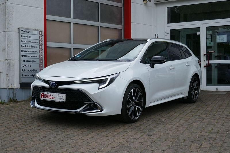 Utilizat 2023 Toyota Corolla Lounge | 38.442 EUR - Imagine 1/1