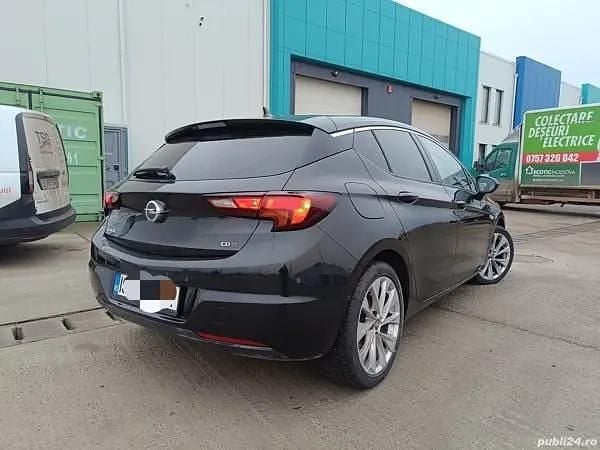 Second-hand Opel Astra 110 CP (80 kW) 2016 Negru Hatchback