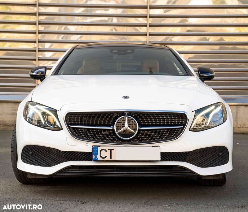 Alb Utilizat 2017 Mercedes E400 Avantgarde Coupe | 29.900 EUR - Imagine 1/4