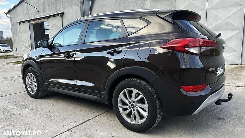 Second-hand Hyundai Tucson Advantage 136 CP (100 kW) 2018 Culoaremaro SUV