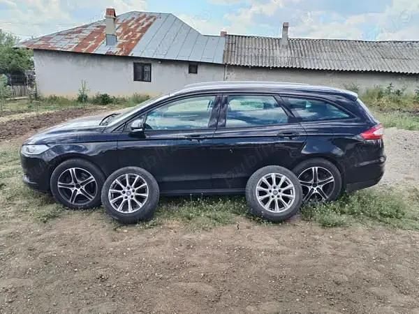 Second-hand Ford Mondeo 150 CP (110 kW) 2017 Hatchback