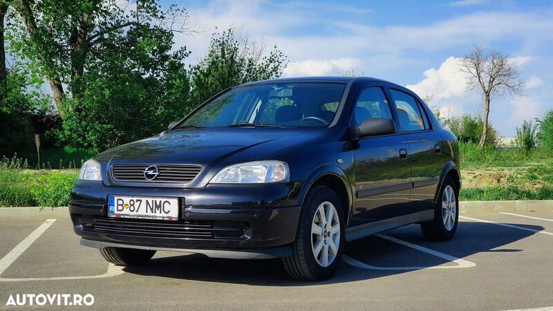 Negru Utilizat 2007 Opel Astra Classic Hatchback | 3.650 EUR - Imagine 1/4