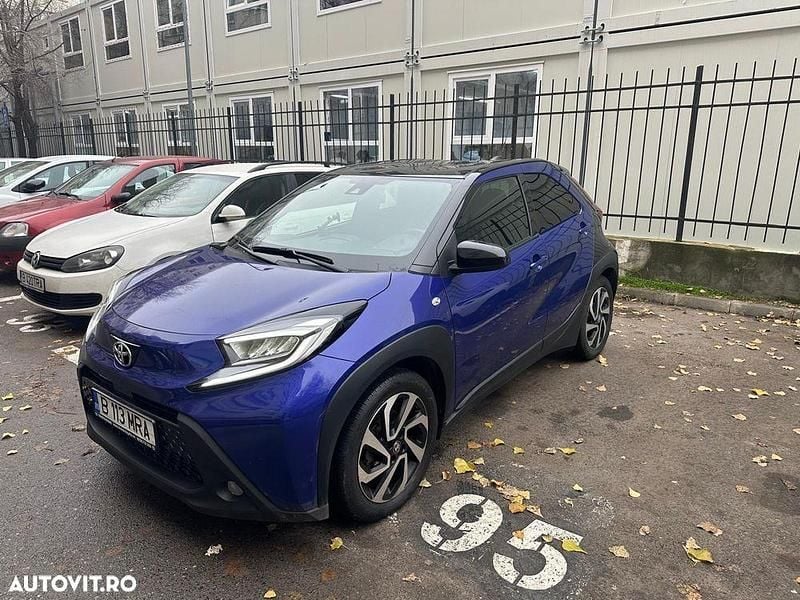 Second-hand Toyota Aygo X Active 72 CP (52 kW) 2023 Culoarealbastru SUV