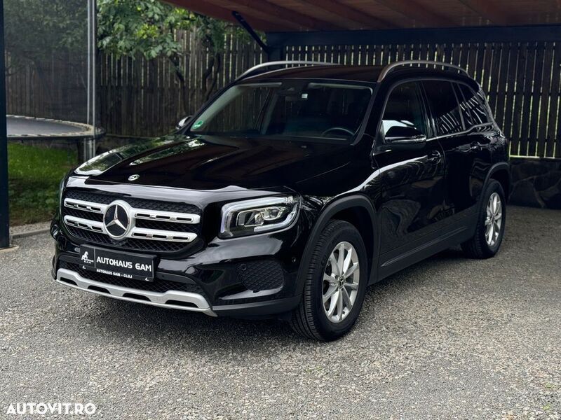Negru Utilizat 2020 Mercedes GLB220 SUV | 23.800 EUR - Imagine 1/4