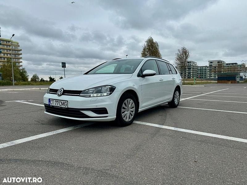 Second-hand VW Golf VII Comfortline 115 CP (84 kW) 2019 Culoarealb Break