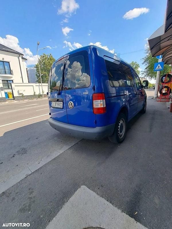 Second-hand VW Caddy 105 CP (77 kW) 2007 Culoarealbastru Monovolum